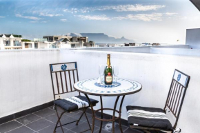 Modern with Ocean views 105 Eden on The Bay, Blouberg, Cape Town